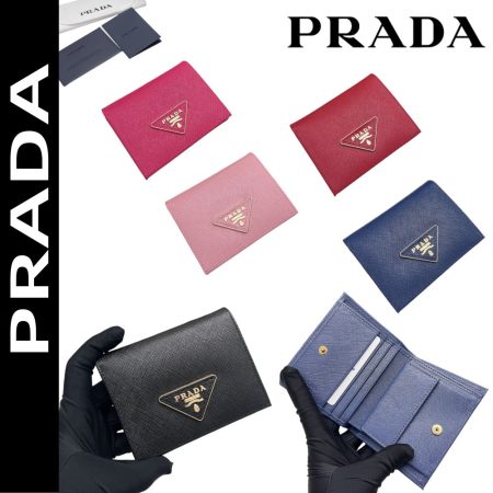 PRADA【プラダ】サフィアーノレザー使用 三角ロゴコインパース 春限定カラー展開中