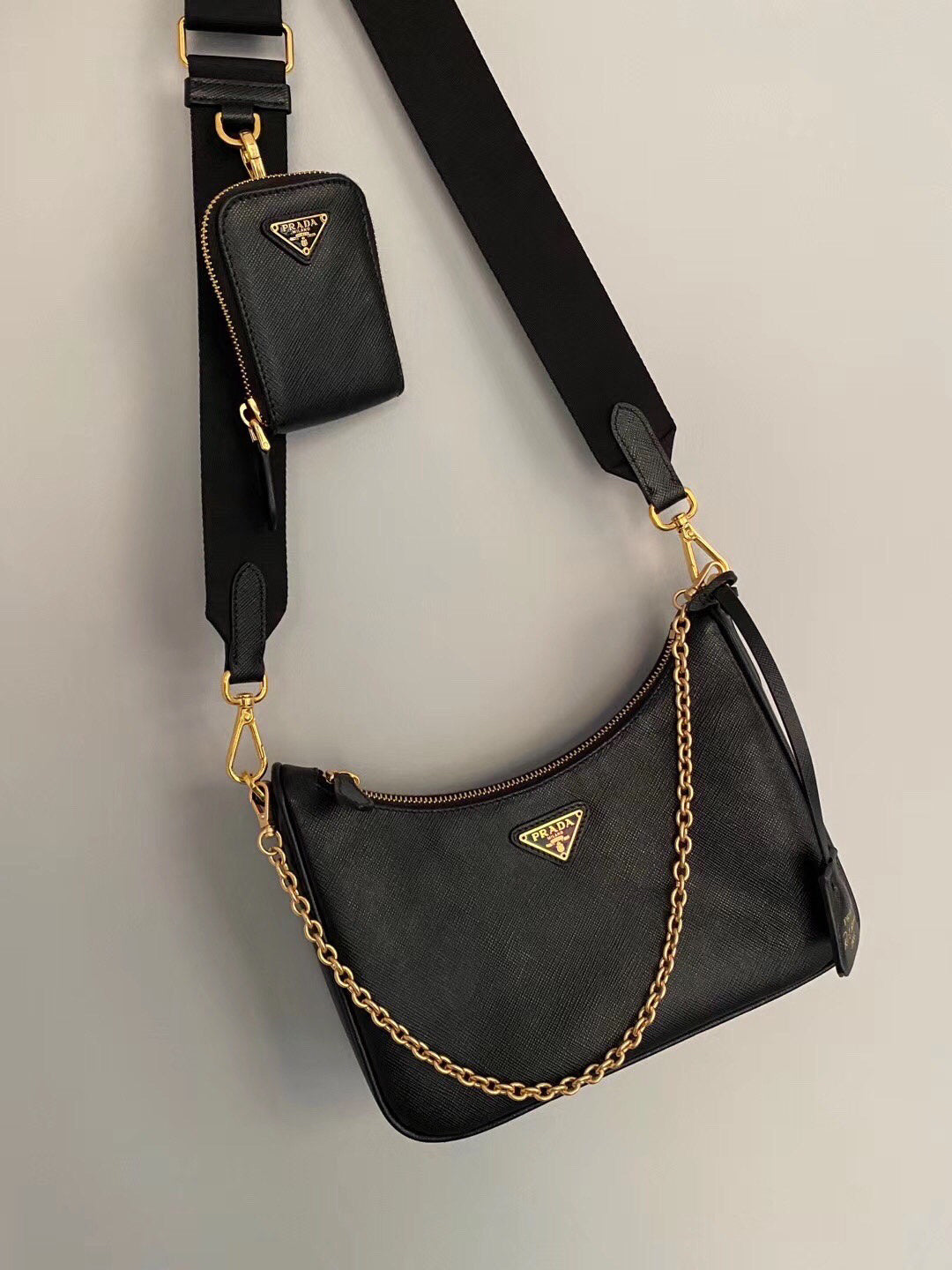 PRADA【プラダ】新作 サフィアーノレザー ミニバッグ