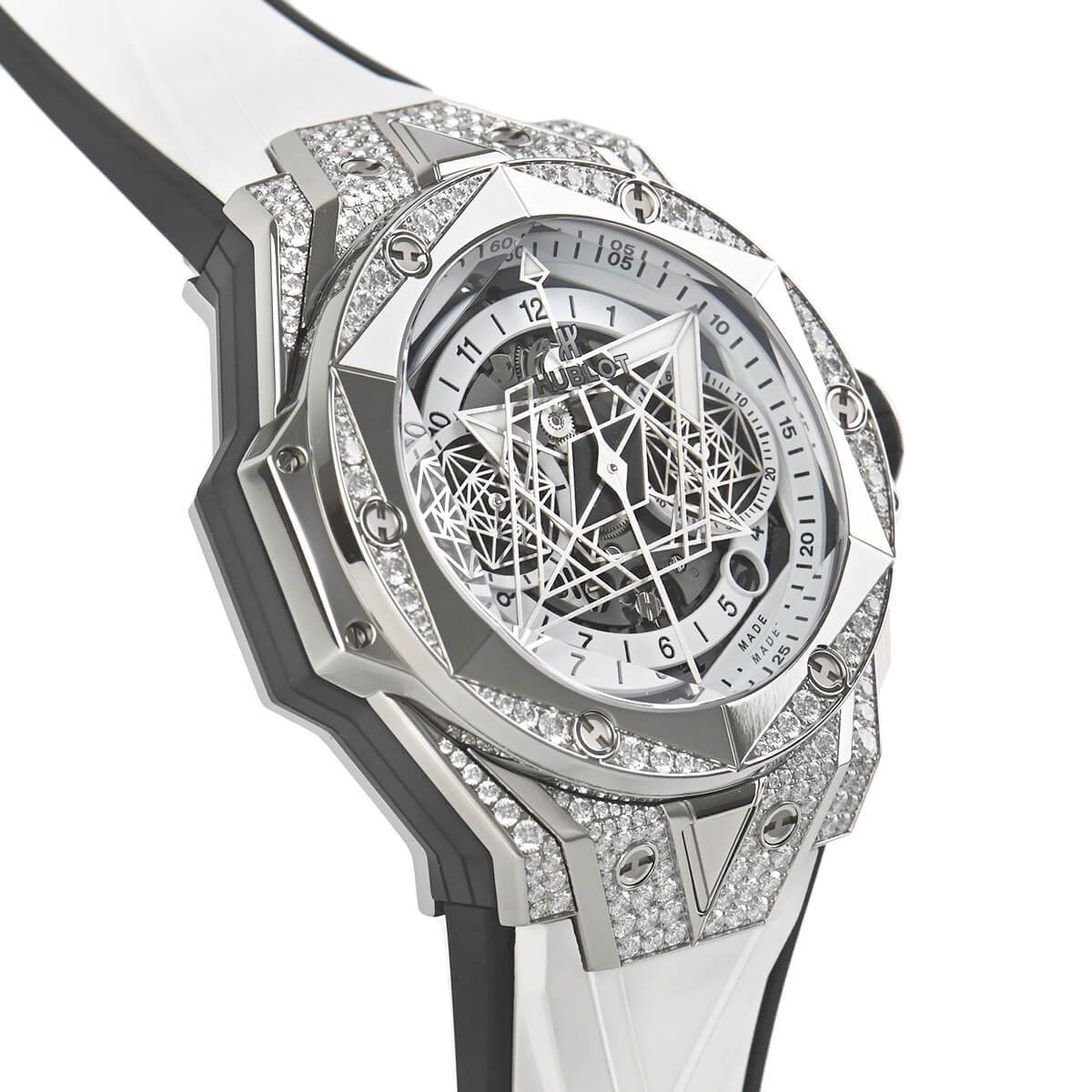 ウブロ ビッグバン ウニコ サンブルーII チタニウム パヴェ 418.NX.2001.RX.1604.MXM20